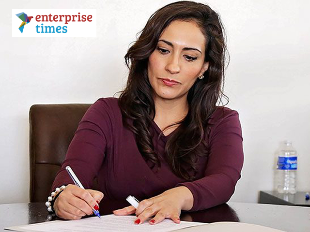 How can we change the female founders growth landscape?